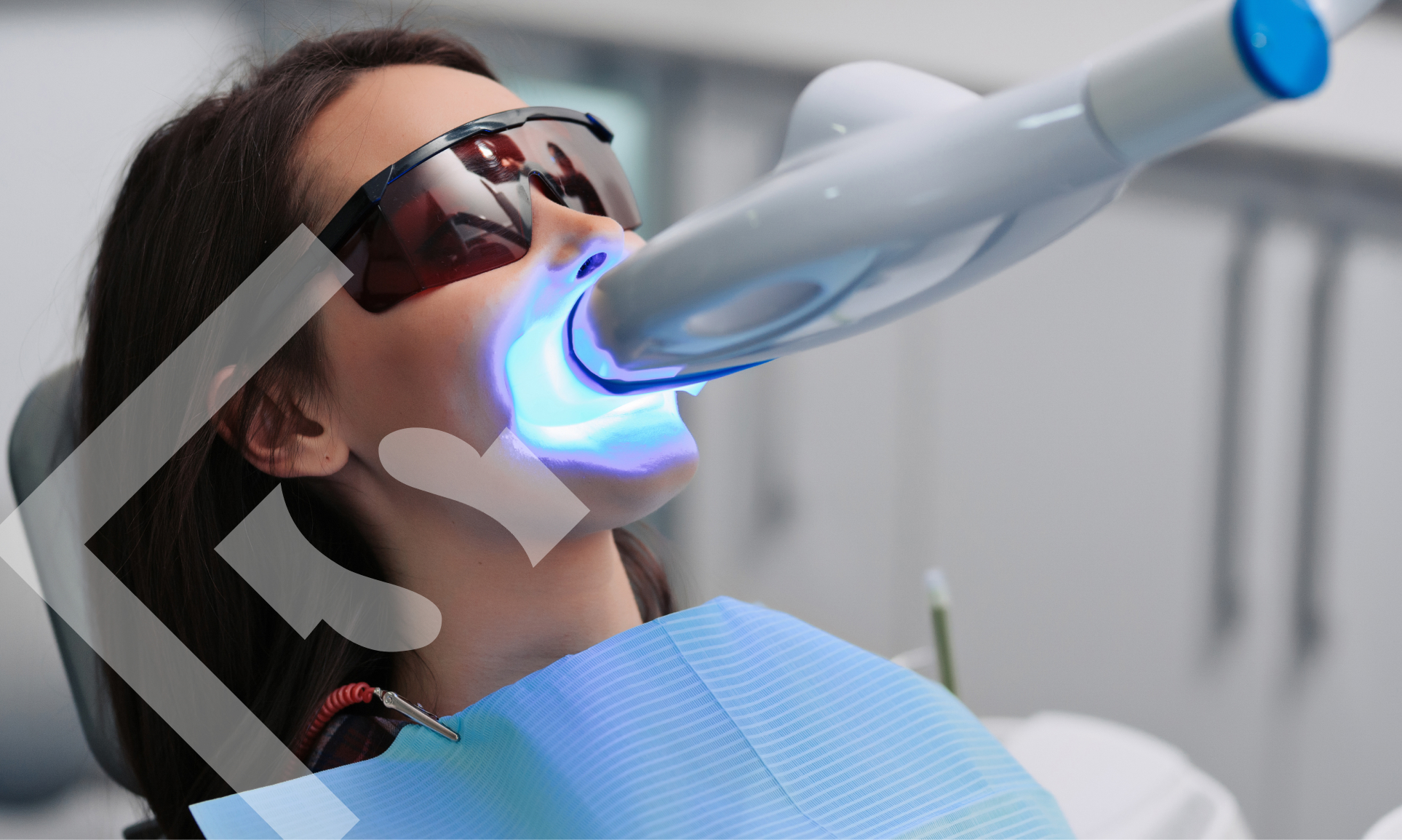 3 Ways Professional Whitening Is Different Than DIY At-Home Tooth Whitening